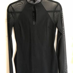 Worn once key hole black body con dress